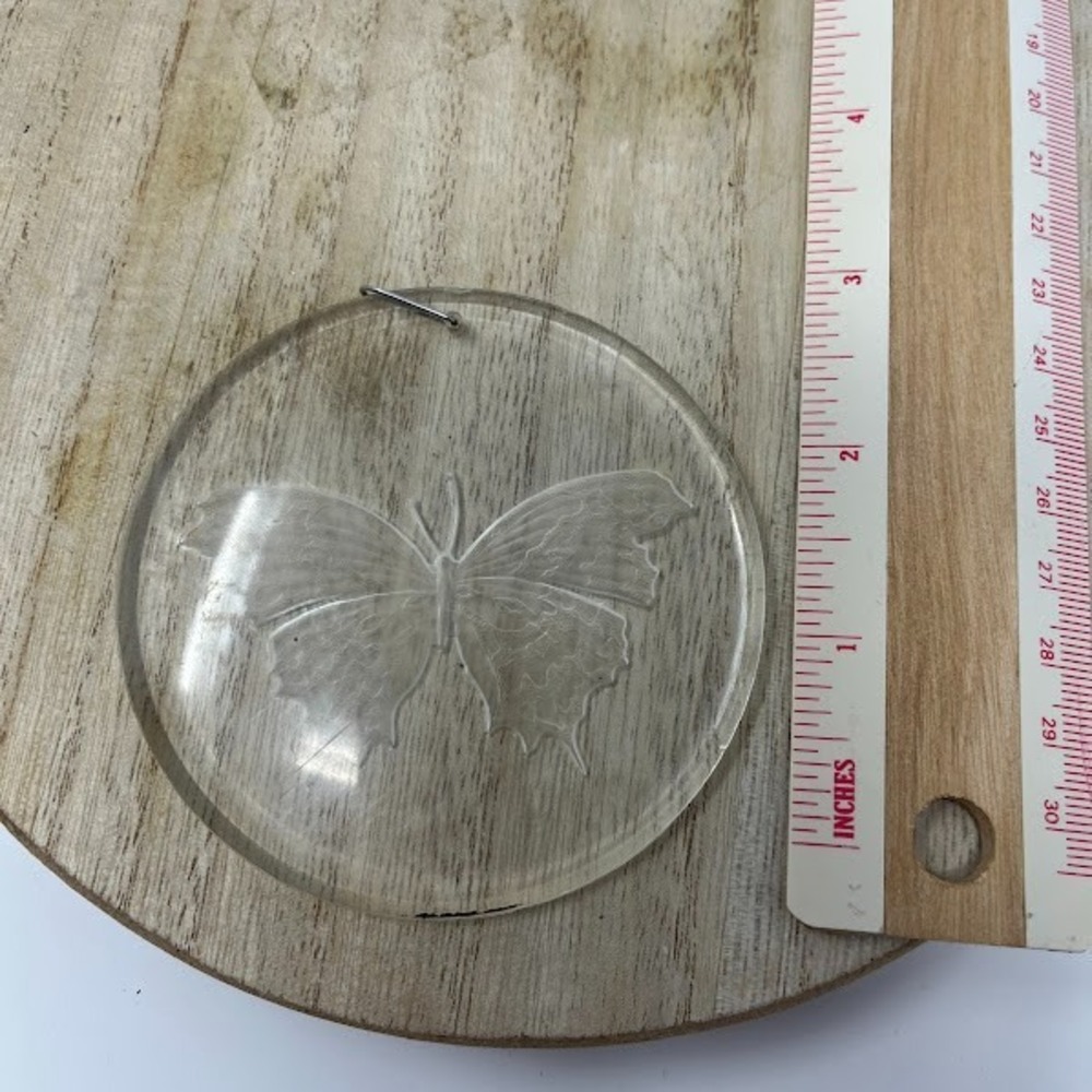 Etched Glass Butterfly Ornament – Clear Round Hanging Sun Catcher, Vintage Style - Picture 6 of 7